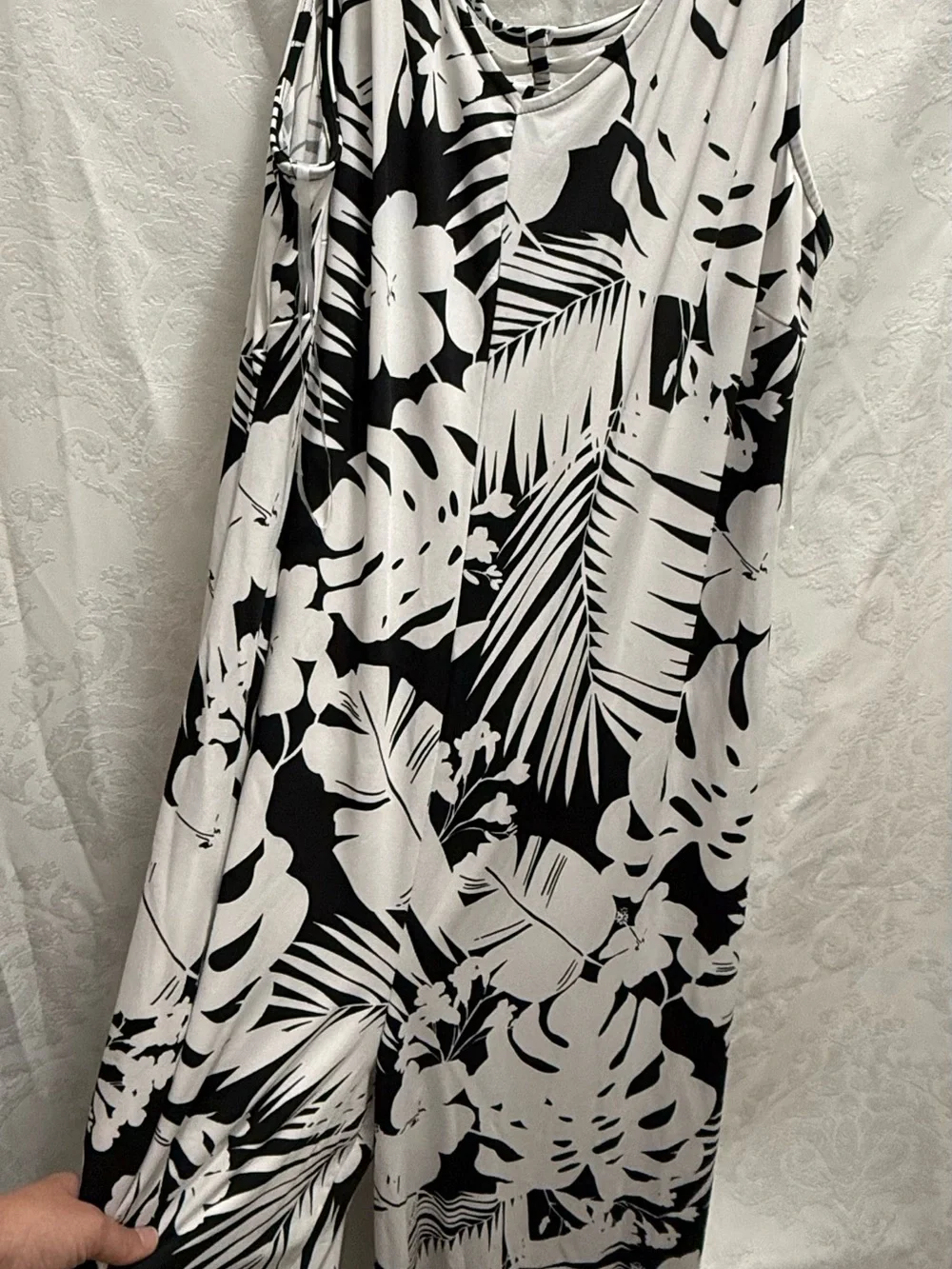 Sleeveless Black & White Tropical Print Jumpsuit